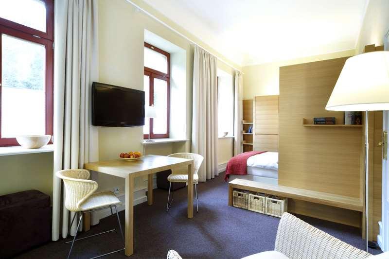Parkhotel Pforzheim Oda fotoğraf