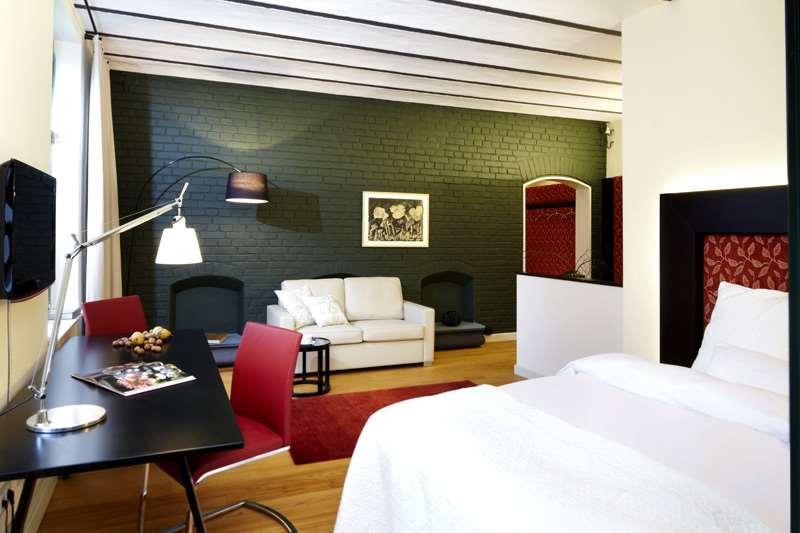 Parkhotel Pforzheim Oda fotoğraf