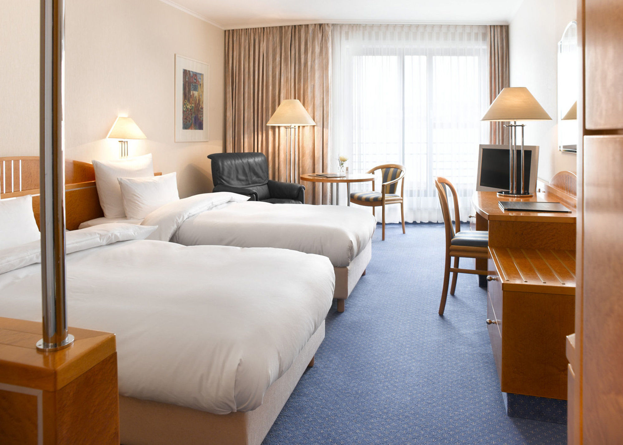 Parkhotel Pforzheim Oda fotoğraf